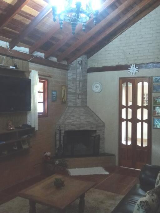 Casa Aconchegante Na Serra. Santo Antônio do Pinhal Exterior foto